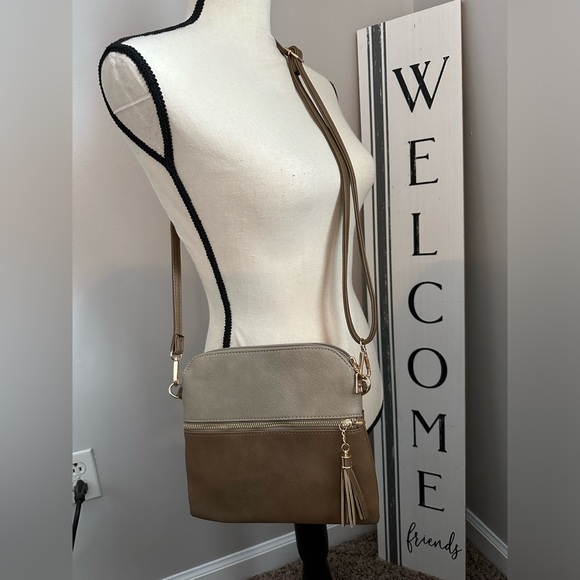 Small purse - Picture 1 of 3